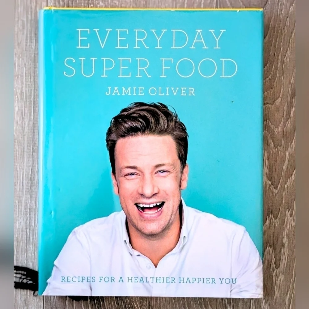 Everyday Super Food by Jamie Oliver - Blue Cover Cookbook - Picture 2 of 3